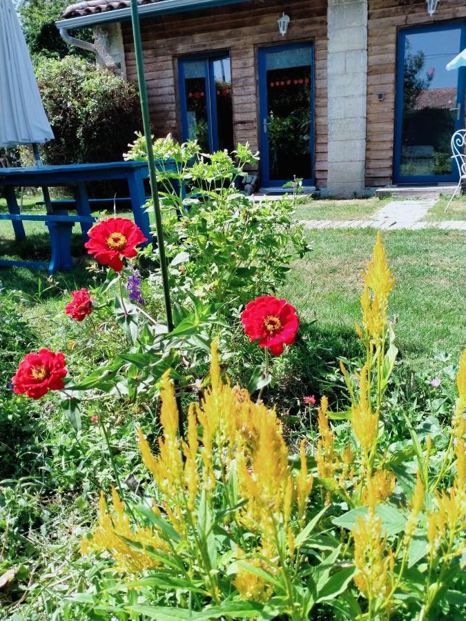 La Cadournaise Bed & Breakfast Saint-Seurin-de-Cadourne Exterior foto