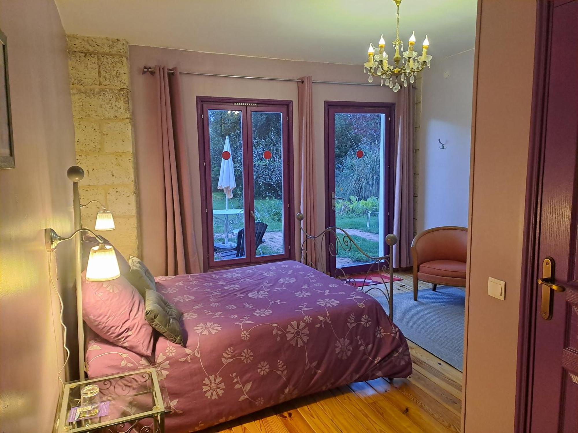 La Cadournaise Bed & Breakfast Saint-Seurin-de-Cadourne Exterior foto