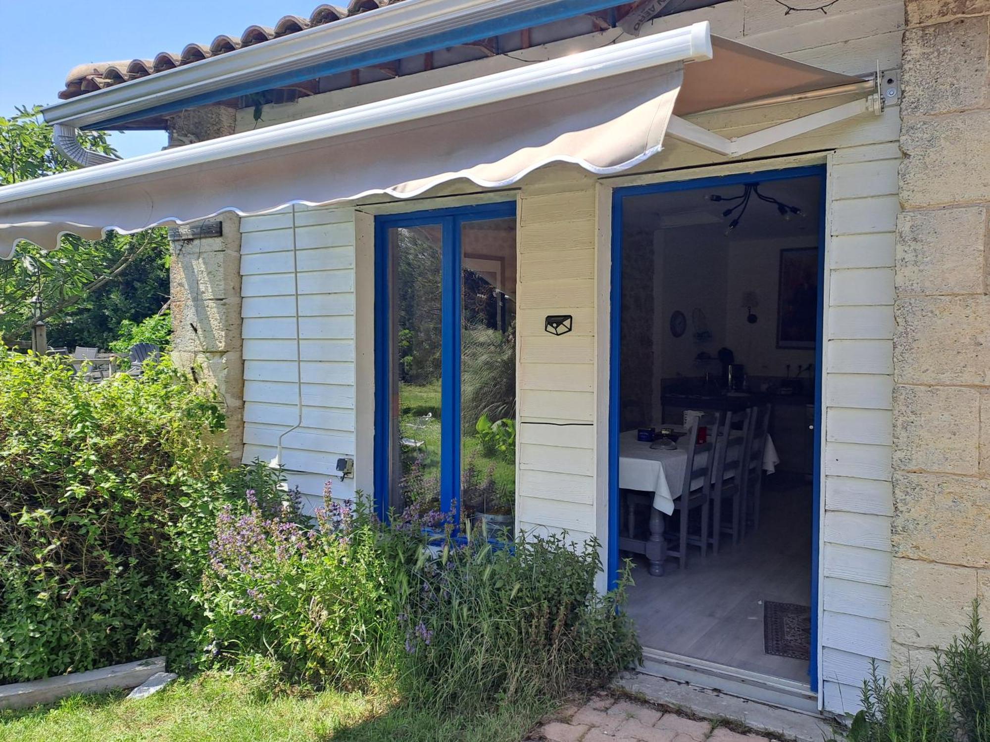 La Cadournaise Bed & Breakfast Saint-Seurin-de-Cadourne Exterior foto