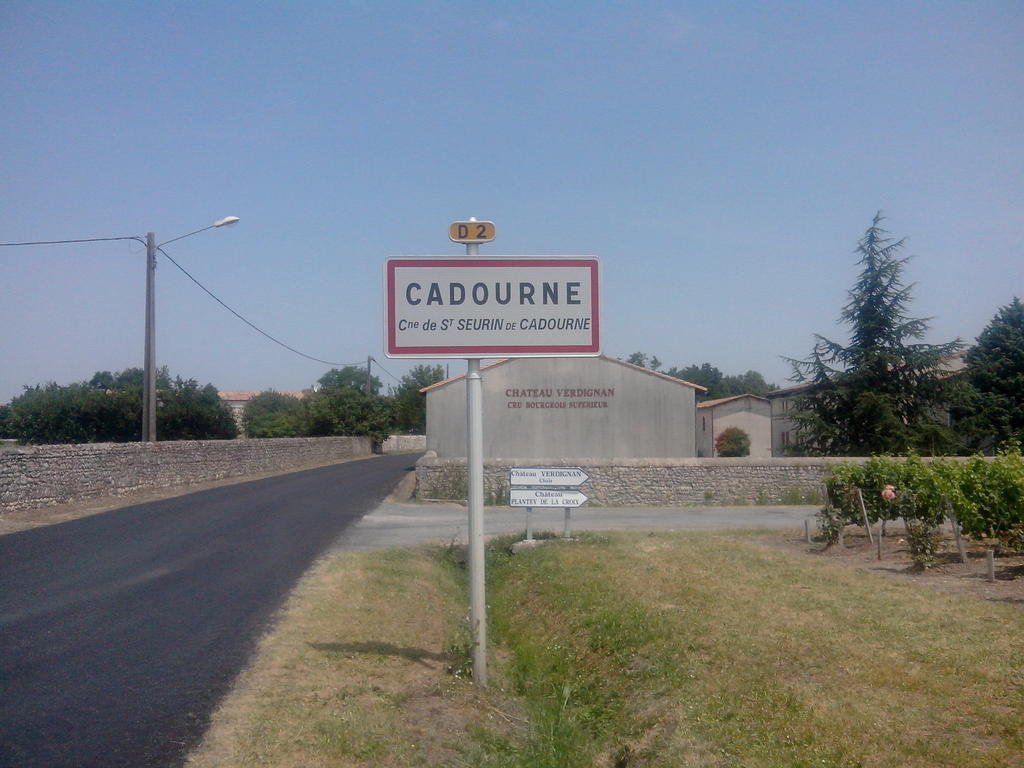 La Cadournaise Bed & Breakfast Saint-Seurin-de-Cadourne Cameră foto