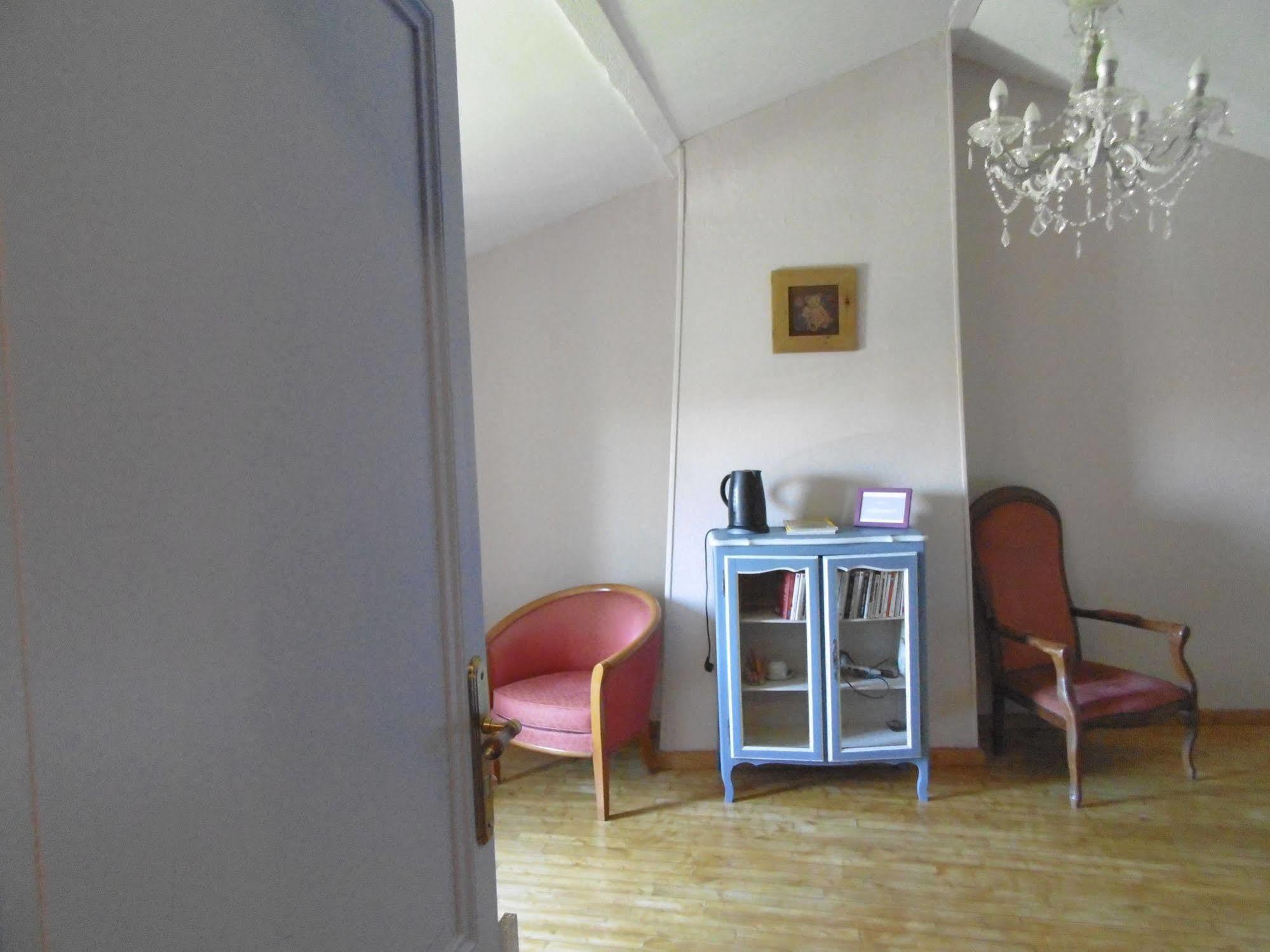 La Cadournaise Bed & Breakfast Saint-Seurin-de-Cadourne Exterior foto